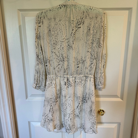 Aritzia Babaton Silk Patterned Dress - Picture 2 of 5